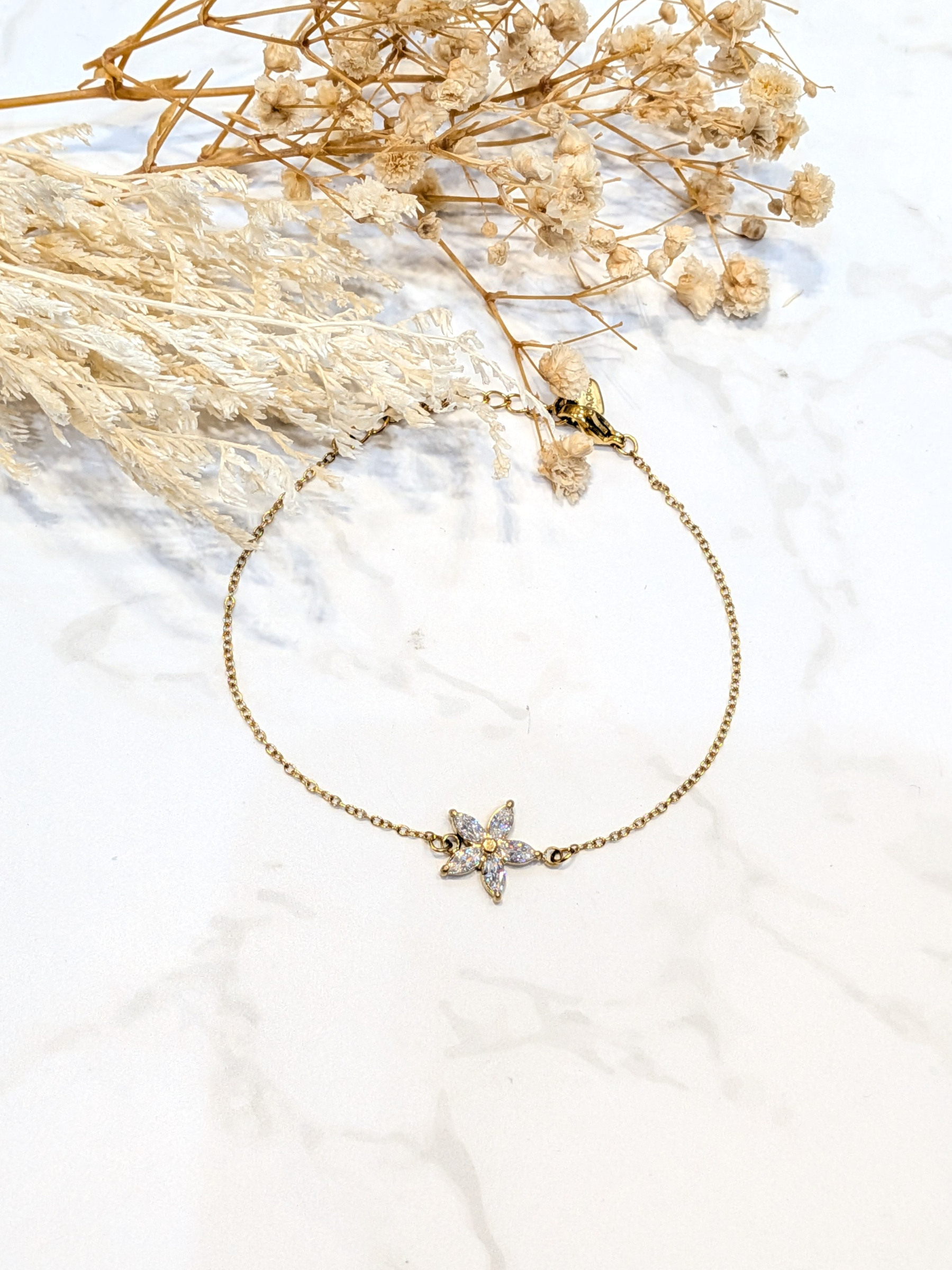 Wholesaler LOLO & YAYA - Colophaney star bracelet in stainless steel