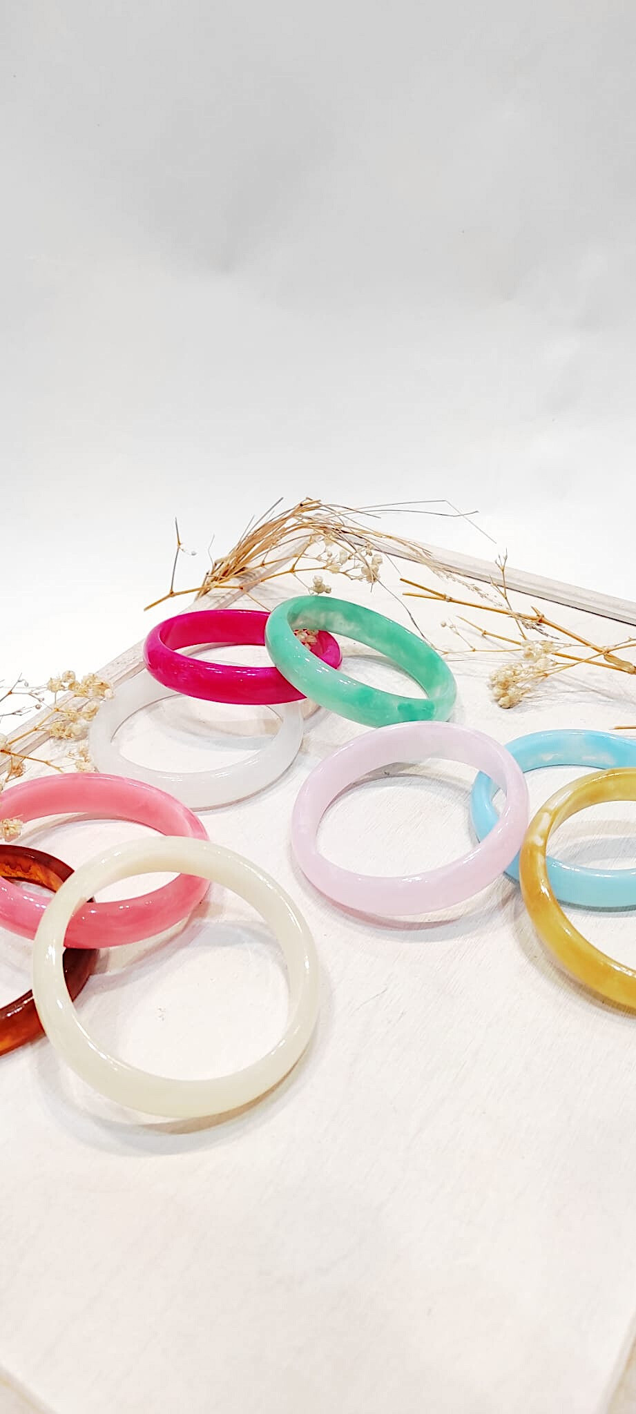 Grossiste Lolo & Yaya - Bracelet Jonc rigide en résine Saturne