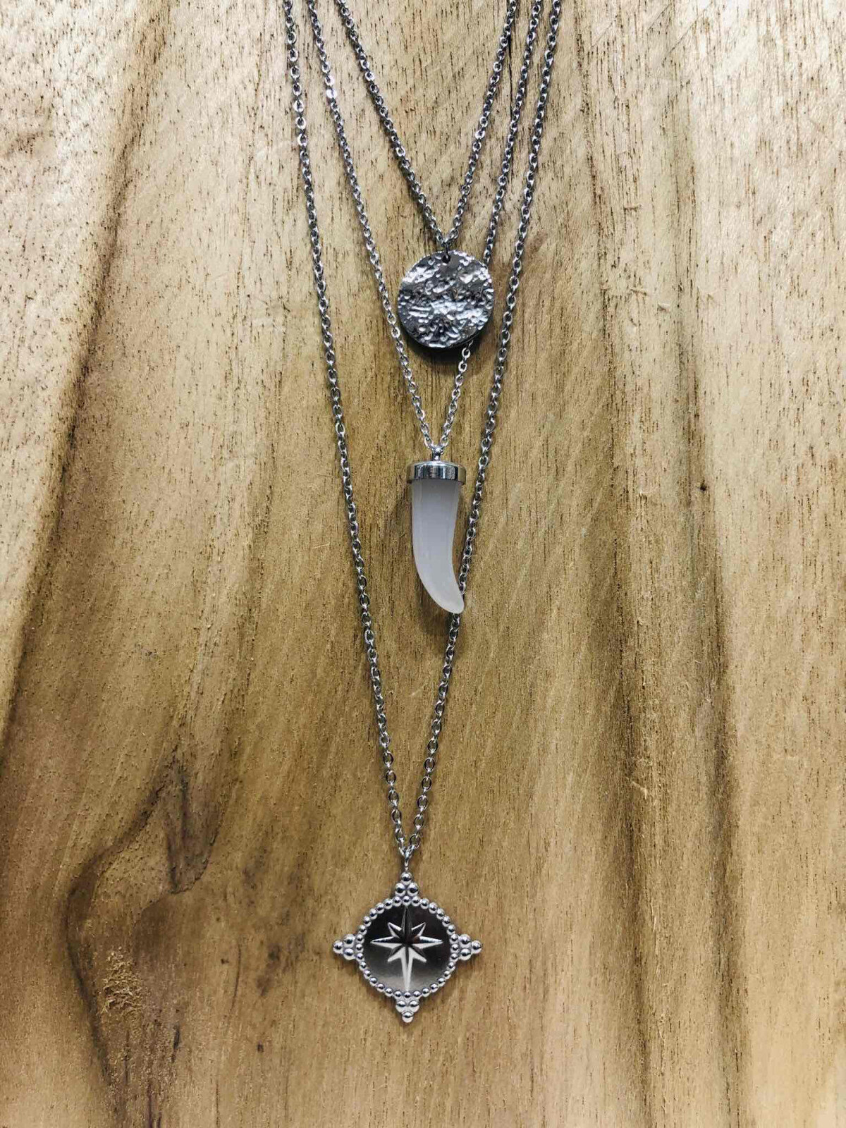 Grossiste LOLO & YAYA - Collier Multi-rang  Eva en Acier inoxydable
