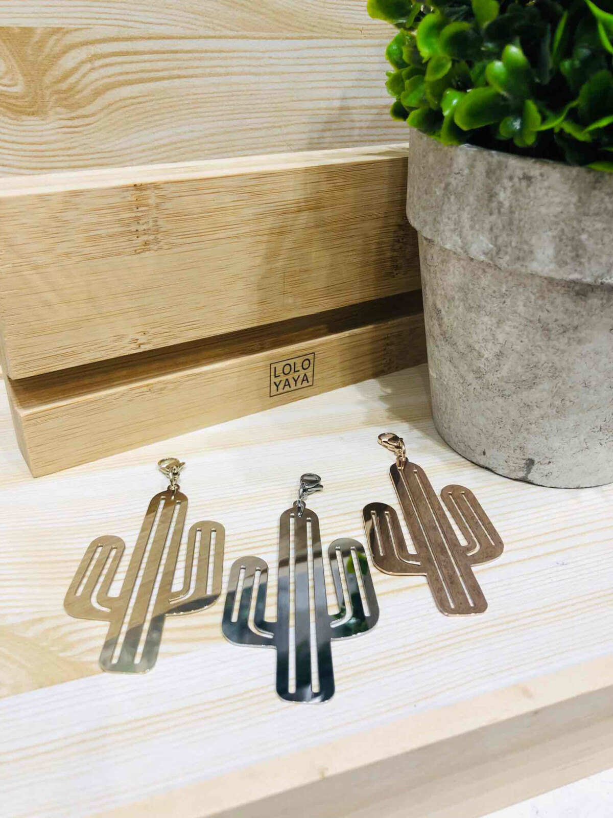 Grossiste LOLO & YAYA - Pendentif Cactus en Acier inoxydable