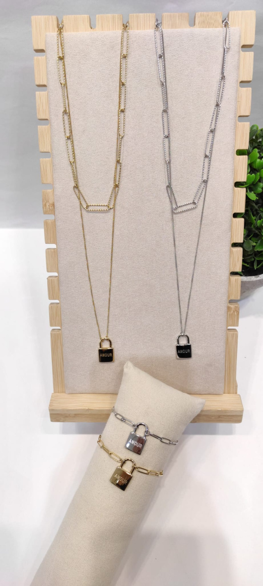 Wholesaler LOLO & YAYA - Collier Multi rang Cadenas AMOUR en acier inoxydable