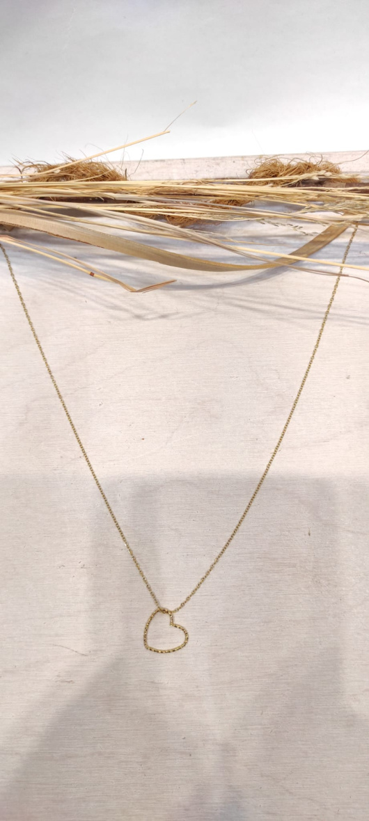 Wholesaler LOLO & YAYA - Timeless Viera heart necklace in stainless steel