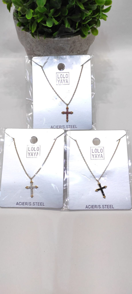 Wholesaler LOLO & YAYA - Stainless Steel Cross Rhinestone Necklace