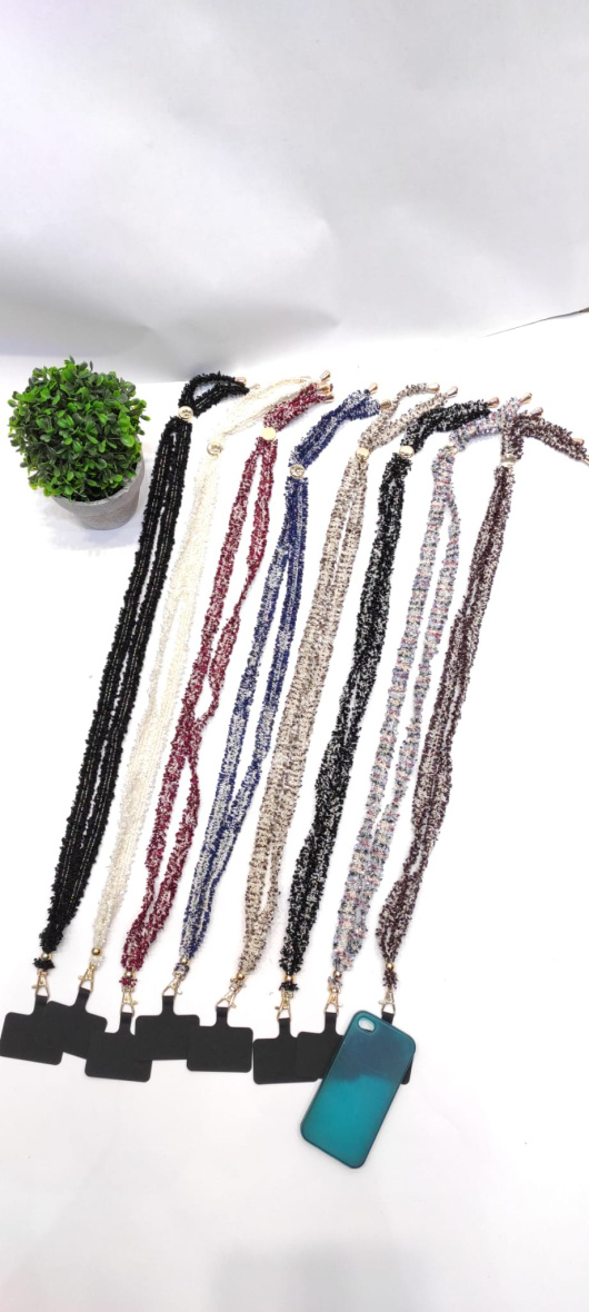 Wholesaler LOLO & YAYA - Yehudi phone jewelry with adapter