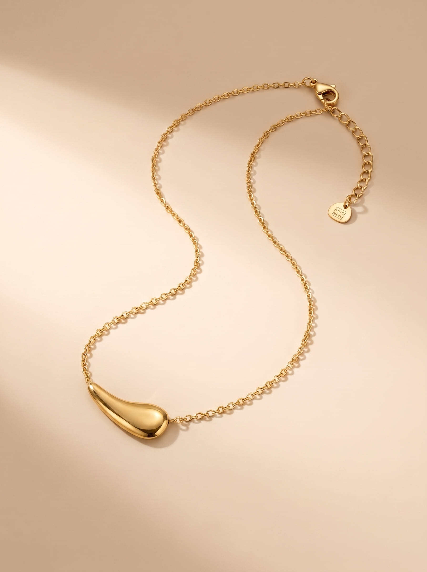 Wholesaler LOLO & YAYA - Timeless Alisonne stainless steel necklace