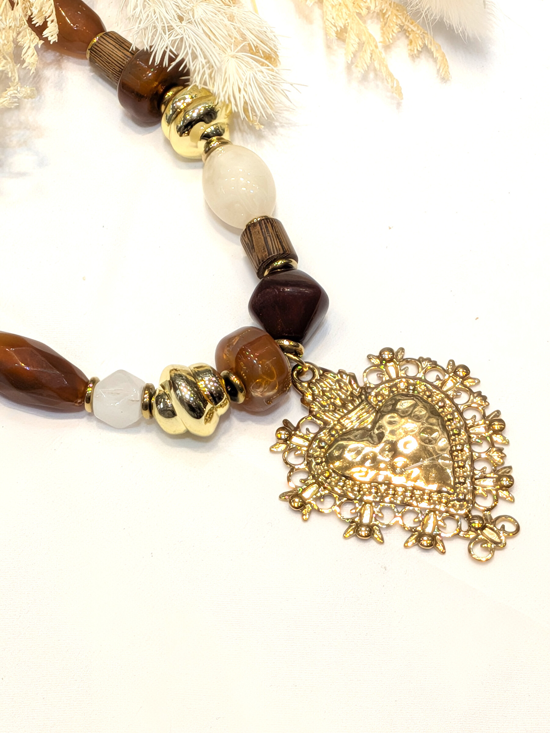 Wholesaler Lolo & Yaya - Grosse mesh necklace Julietta with steel heart pendant