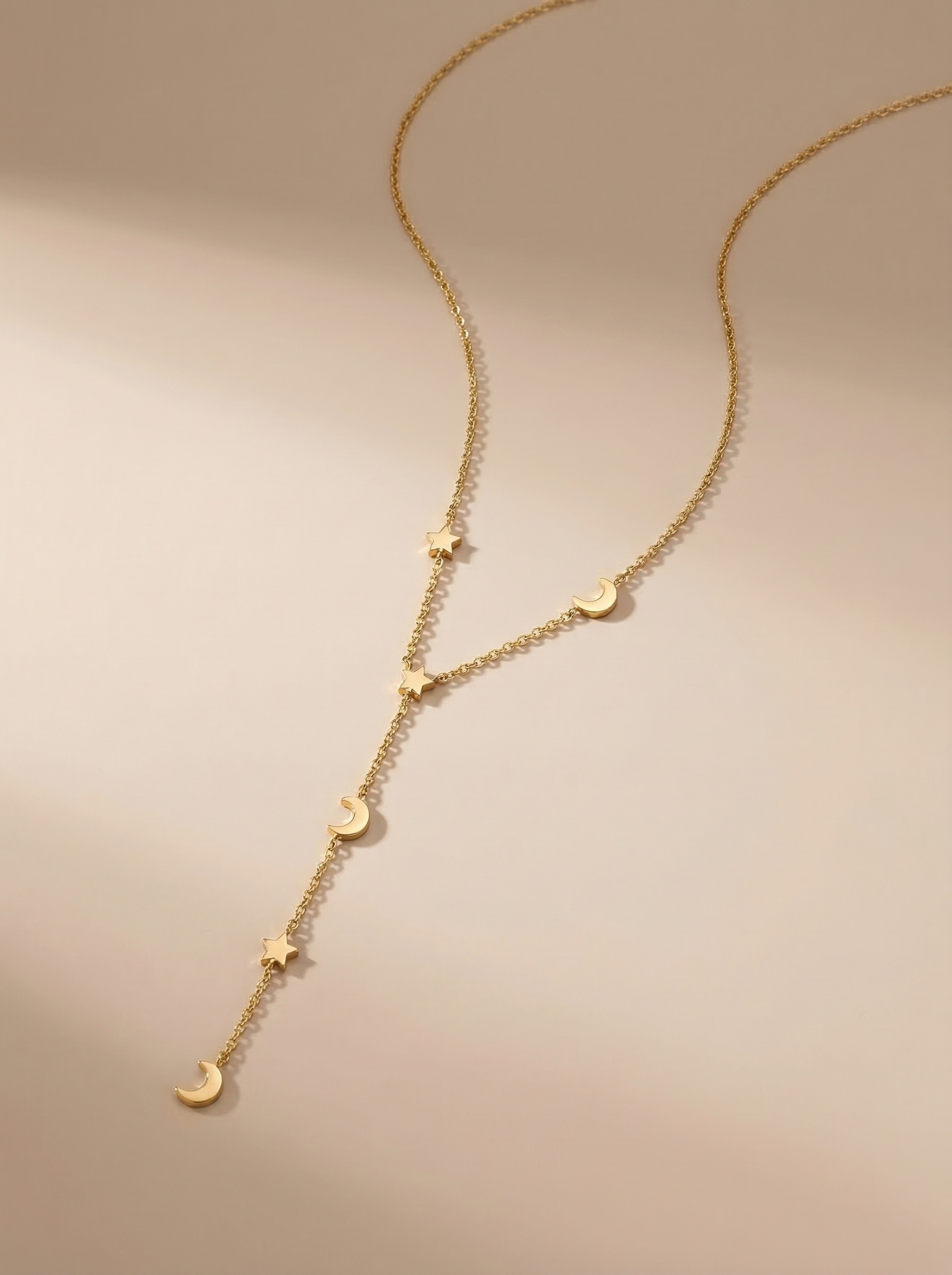 Wholesaler LOLO & YAYA - Analeia -shaped necklace and steel stars