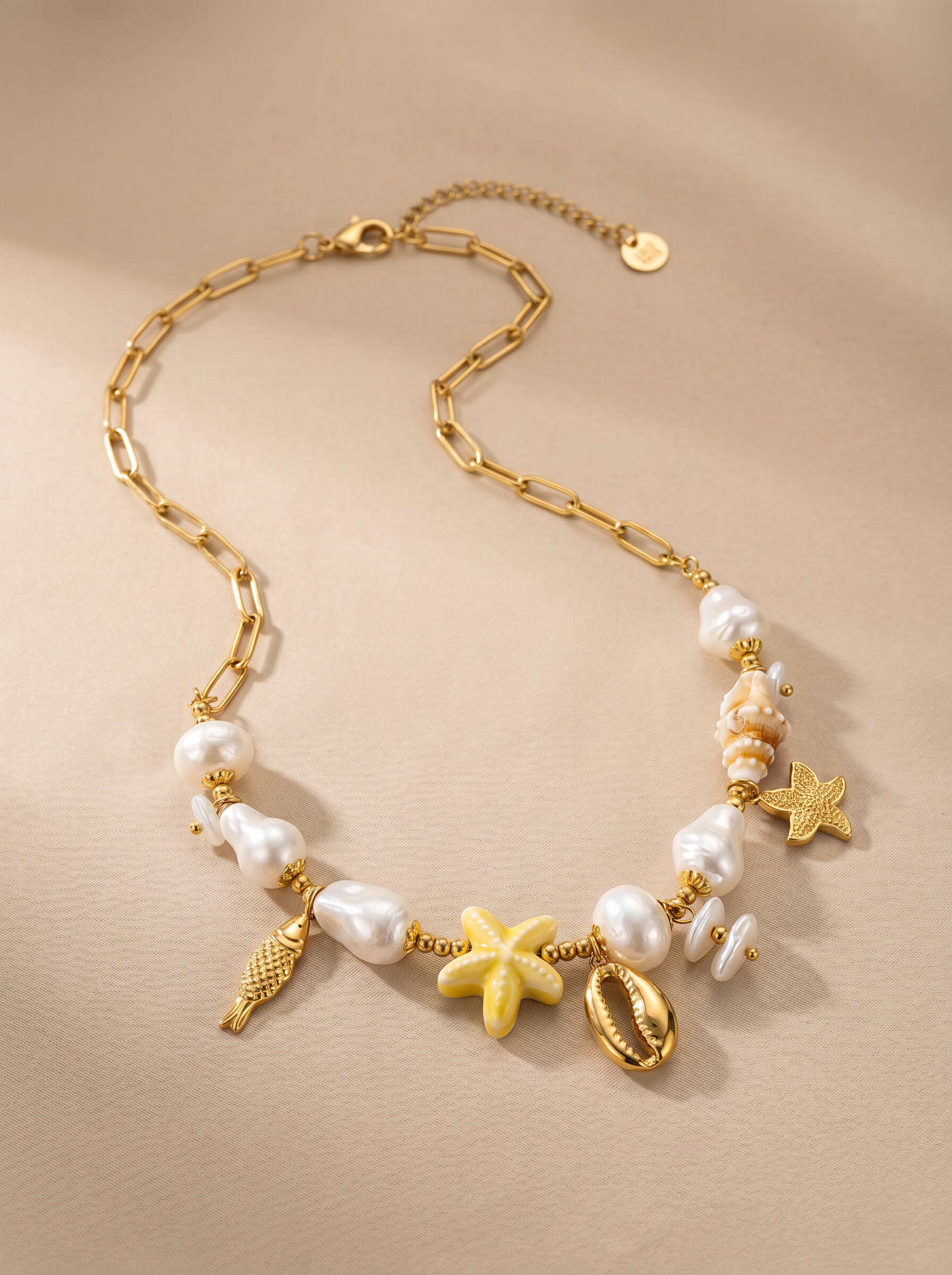 Wholesaler LOLO & YAYA - Ailani big knit necklace with steel charms and pearls