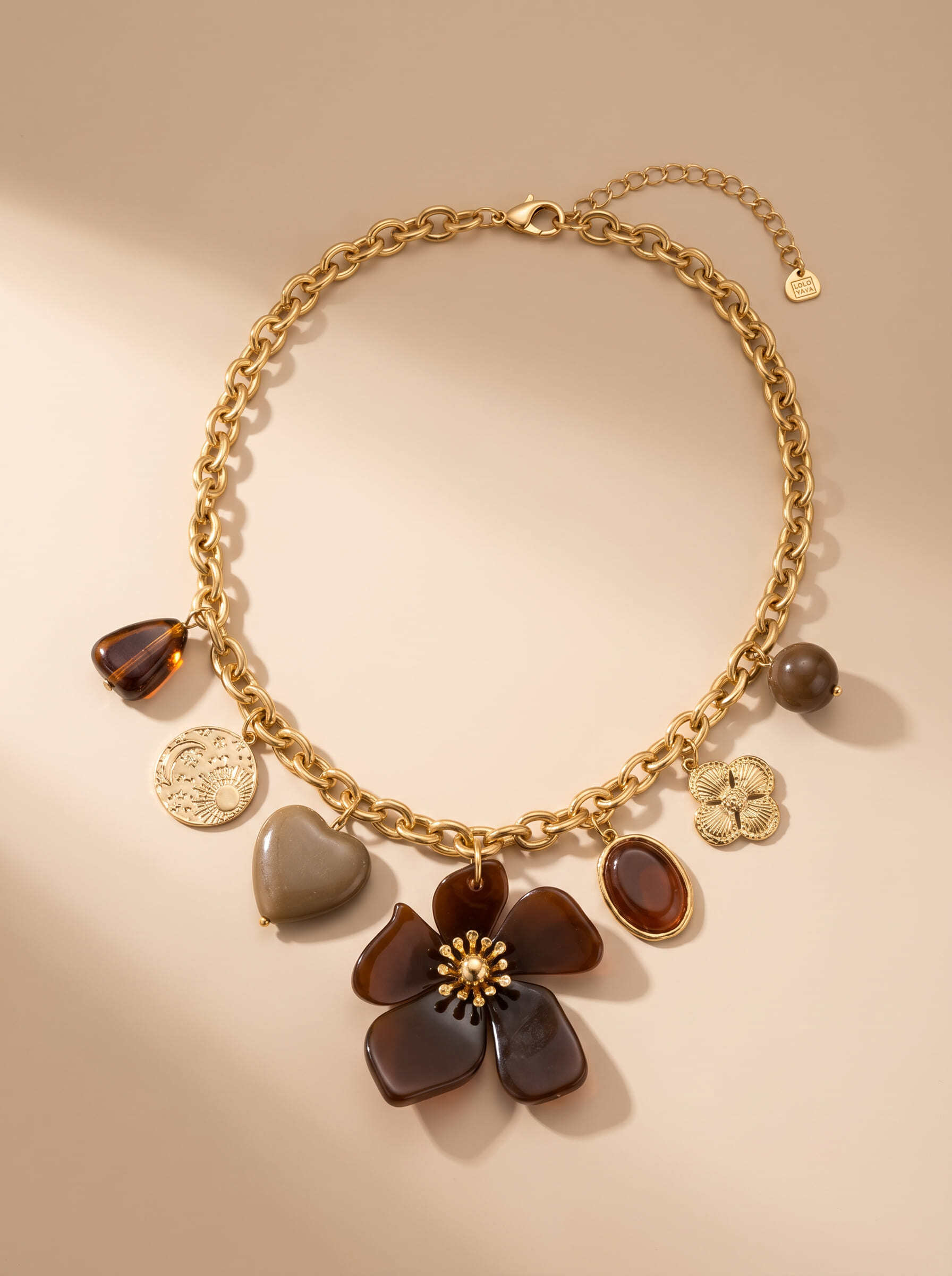 Grossiste LOLO & YAYA - 46608CO Collier fleur résine en acier inoxydable