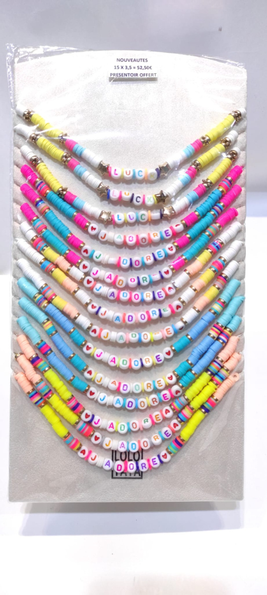 Wholesaler LOLO & YAYA - Set of 16 Festivalook necklaces, Unit €3.50