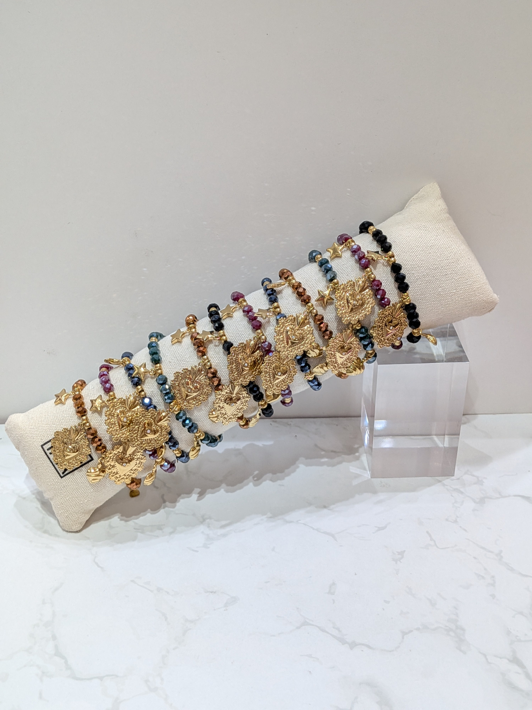 Grossiste LOLO & YAYA - Lot de 12 bracelets Anubisah