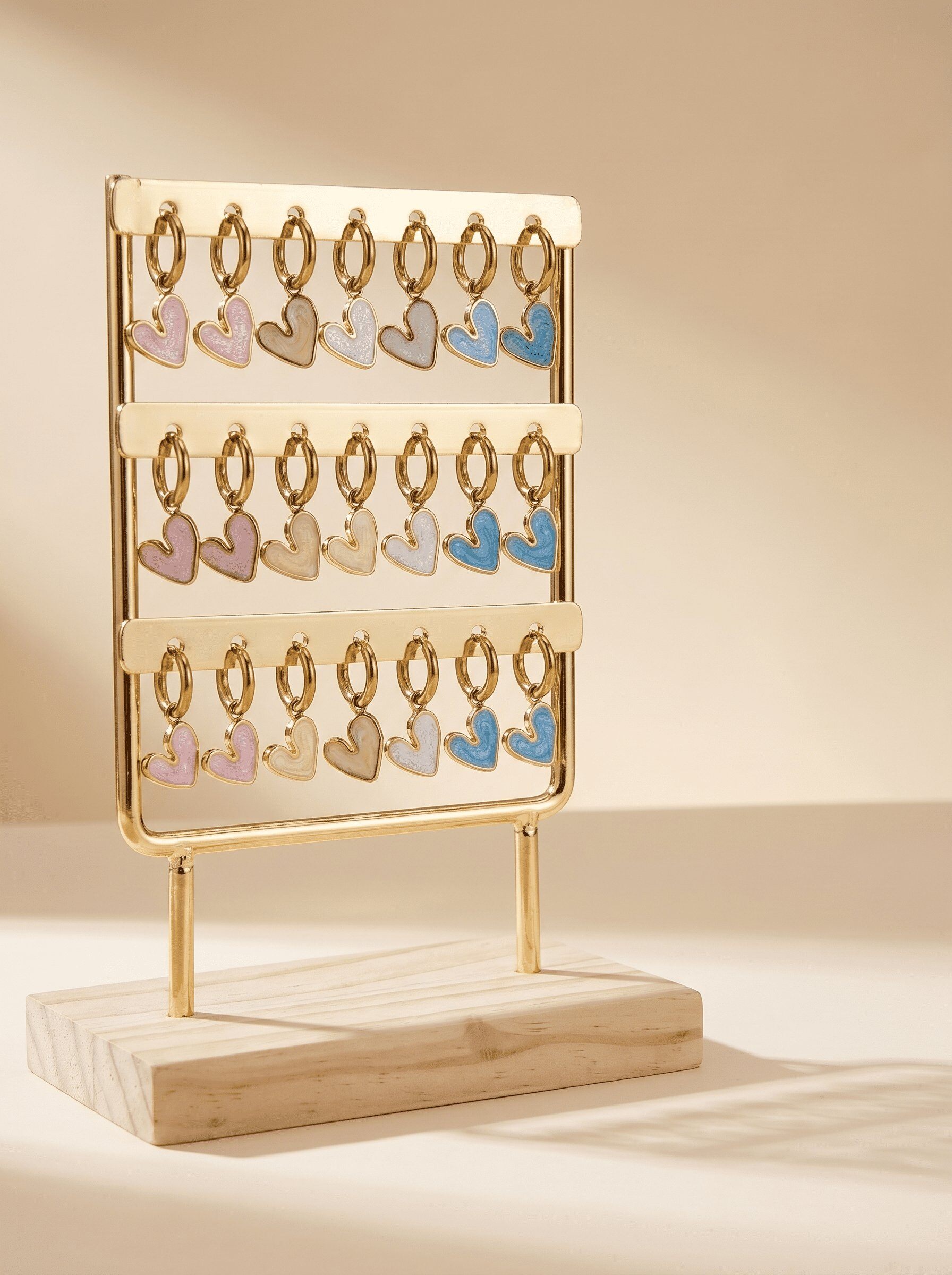 Grossiste LOLO & YAYA - Lot de 12 boucles d'oreilles cœur