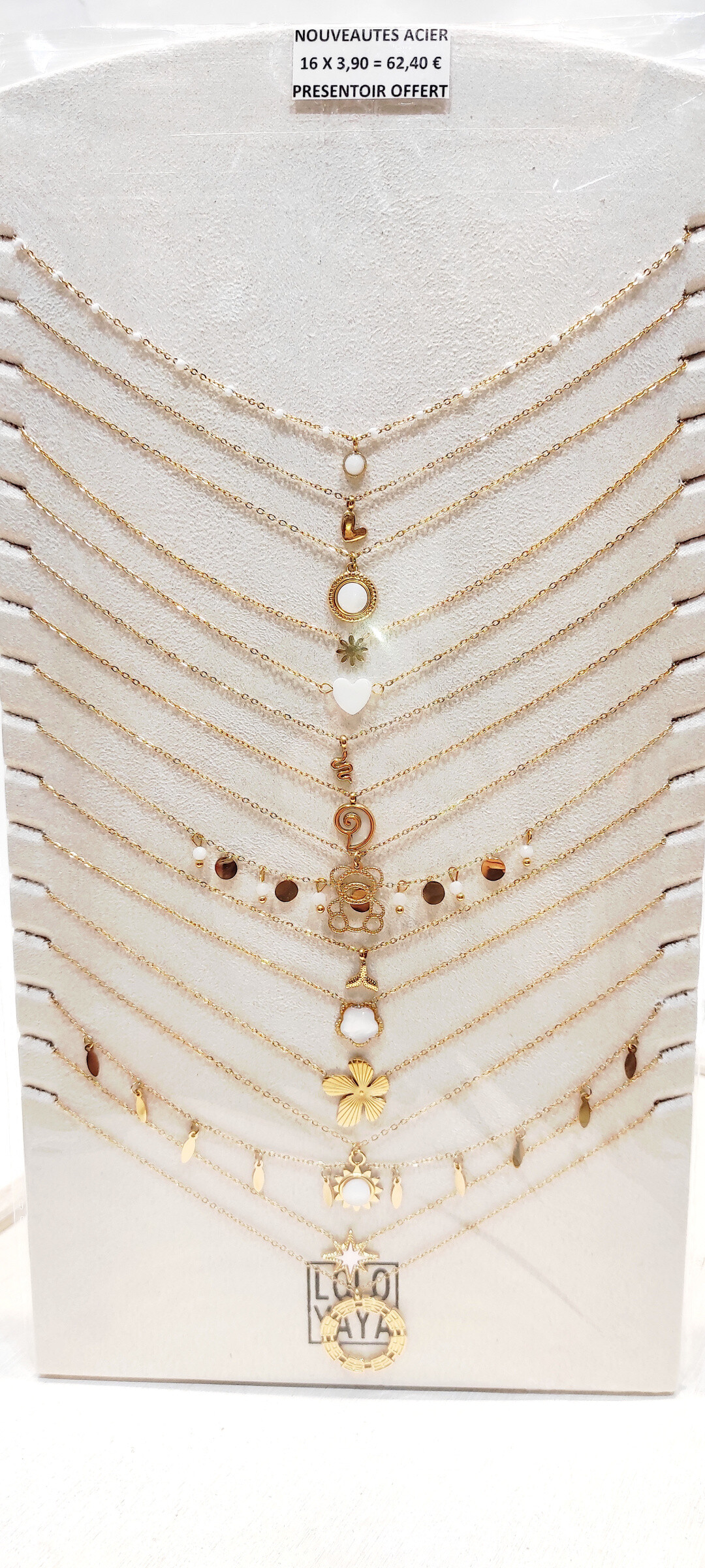 Mayorista Lolo & Yaya - Conjunto de 16 collares en exhibición ofrecidos/3 € 90 por unidad
