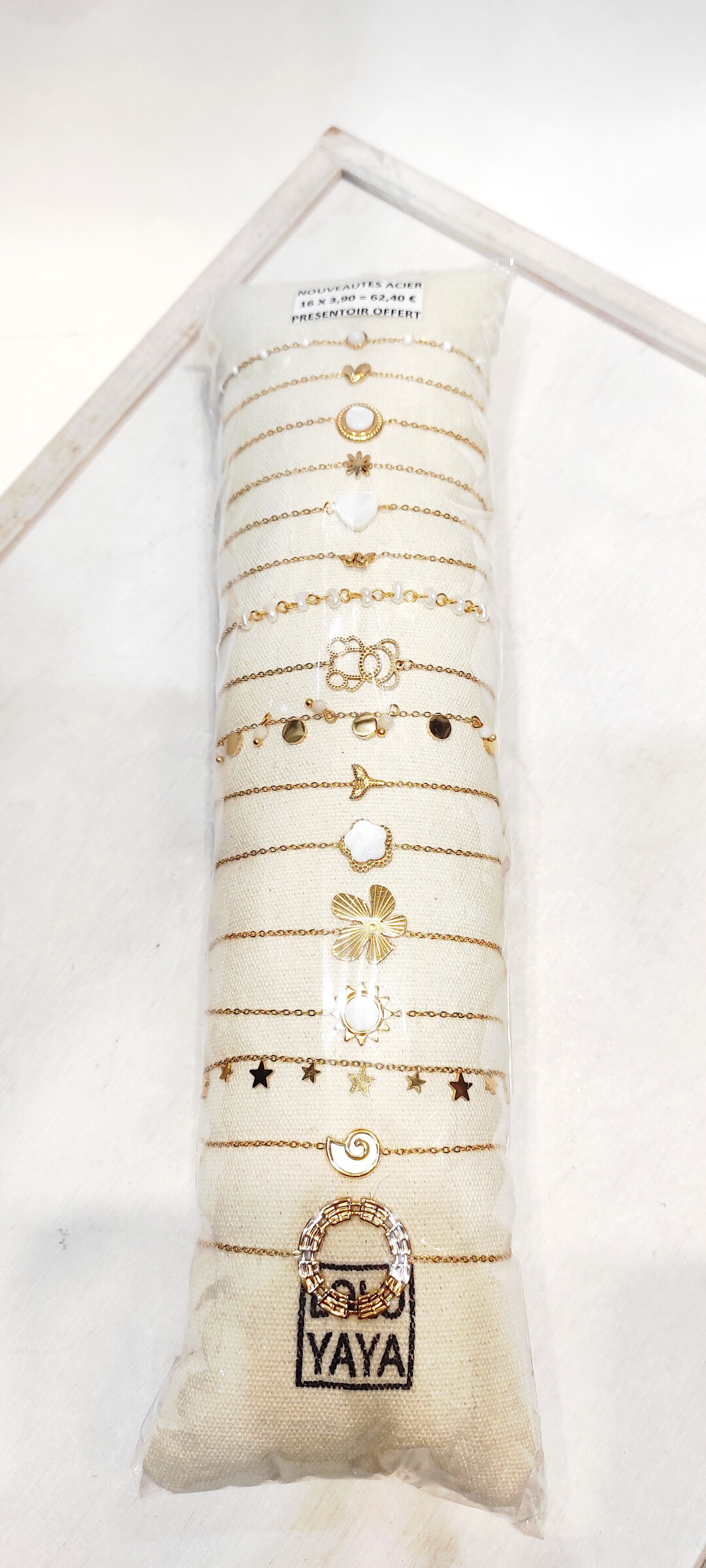 Mayorista Lolo & Yaya - Conjunto de 16 pulseras en la pantalla disponible/3 € 90 por unidad