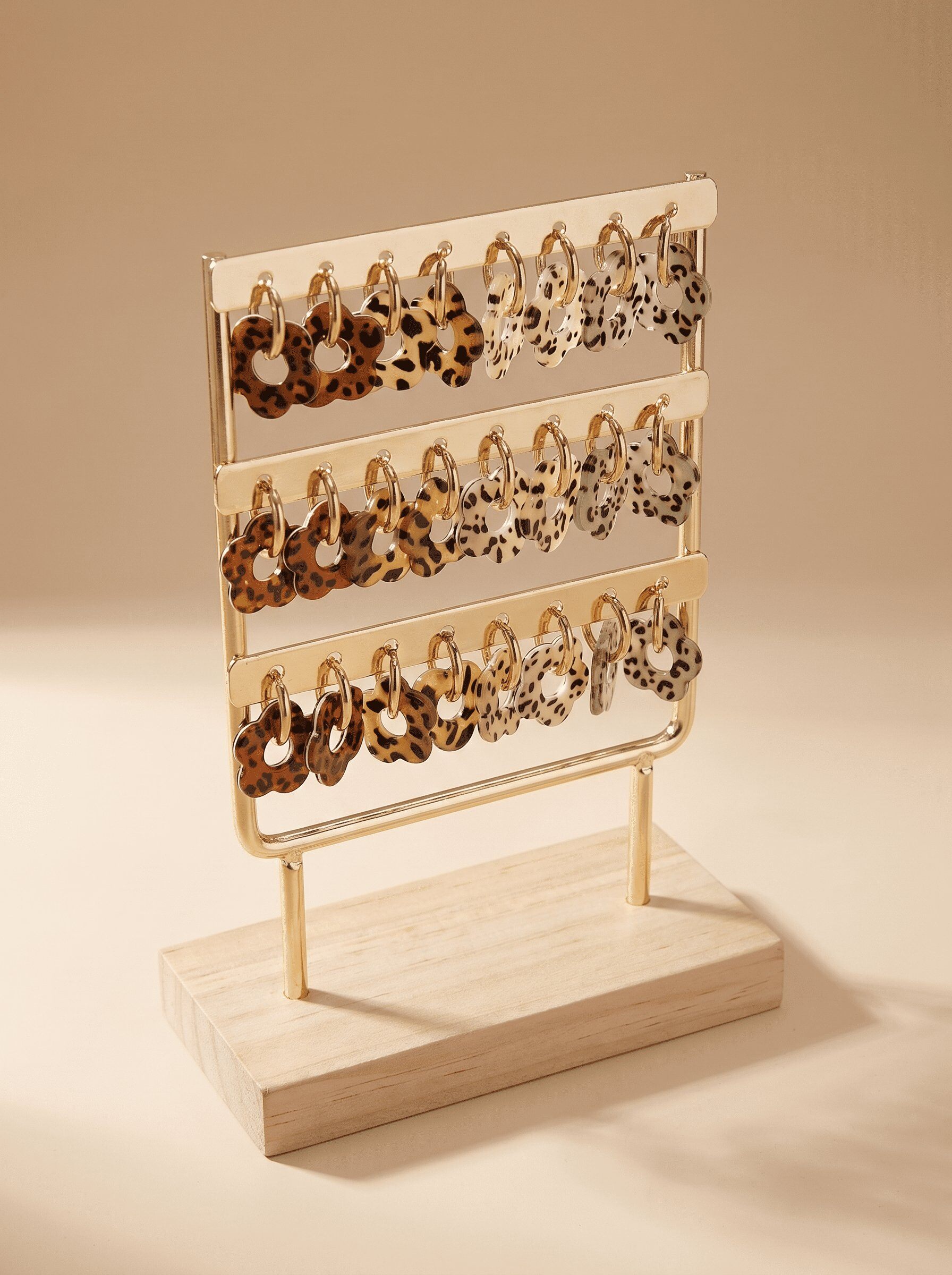 Grossiste LOLO & YAYA - Lot de 12 boucles d'oreilles léopard