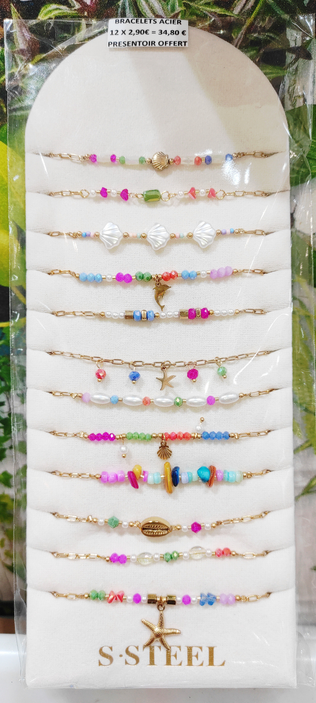 Wholesaler LOLO & YAYA - Set of 12 color bracelets on displayed display/€ 90 per unit