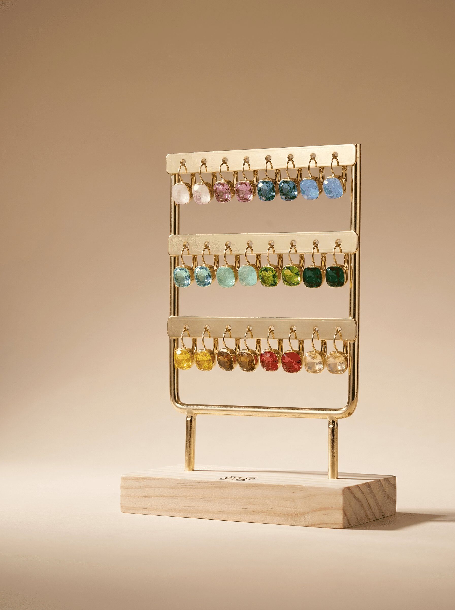 Grossiste LOLO & YAYA - Lot de 12 boucles d'oreilles crystal carré