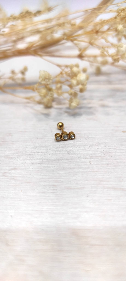 Wholesaler Lolo & Yaya - 7mm zirconium stud ear piercing in stainless steel