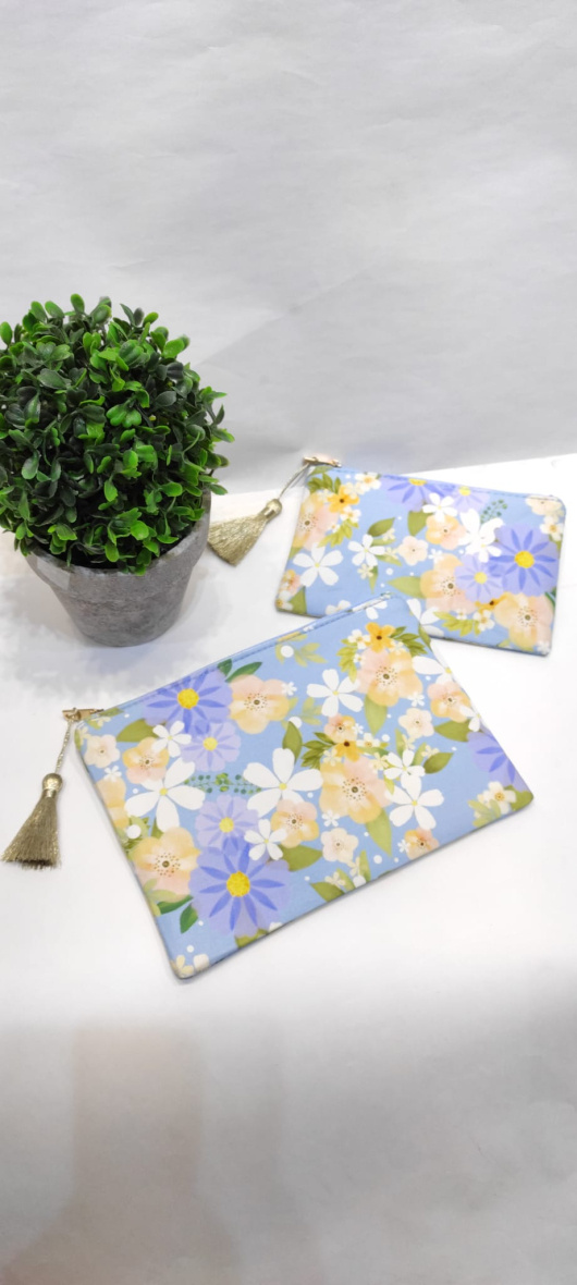 Wholesaler Lolo & Yaya - Cotton flower pouch, 21cm x 15cm