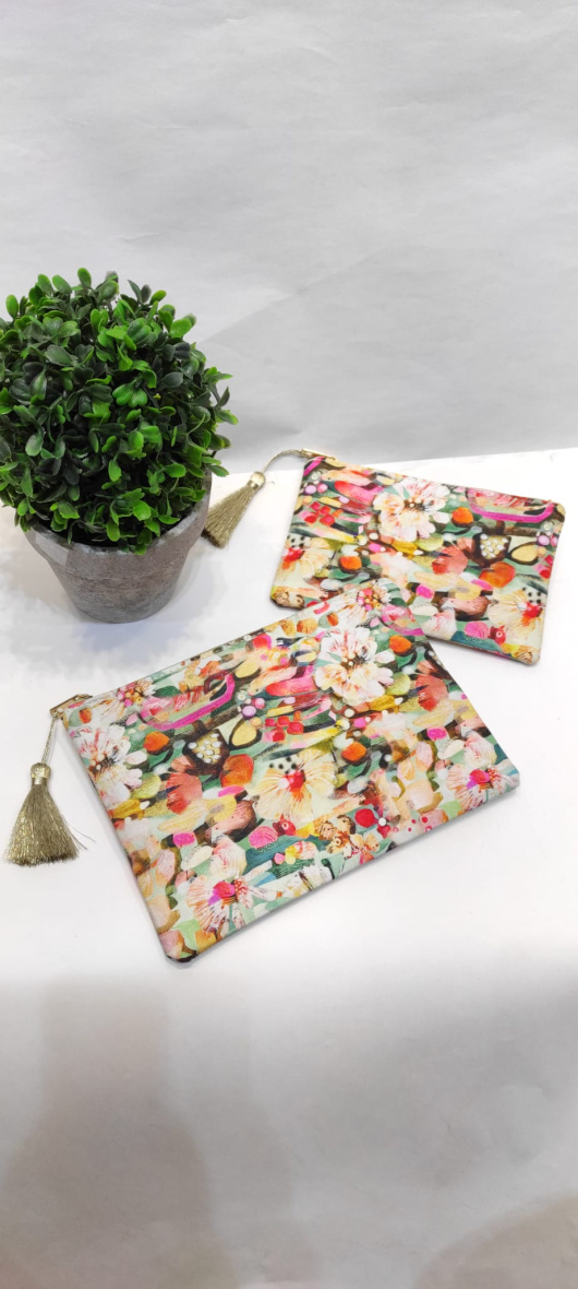Wholesaler LOLO & YAYA - Cotton flower pouch, 21cm x 15cm