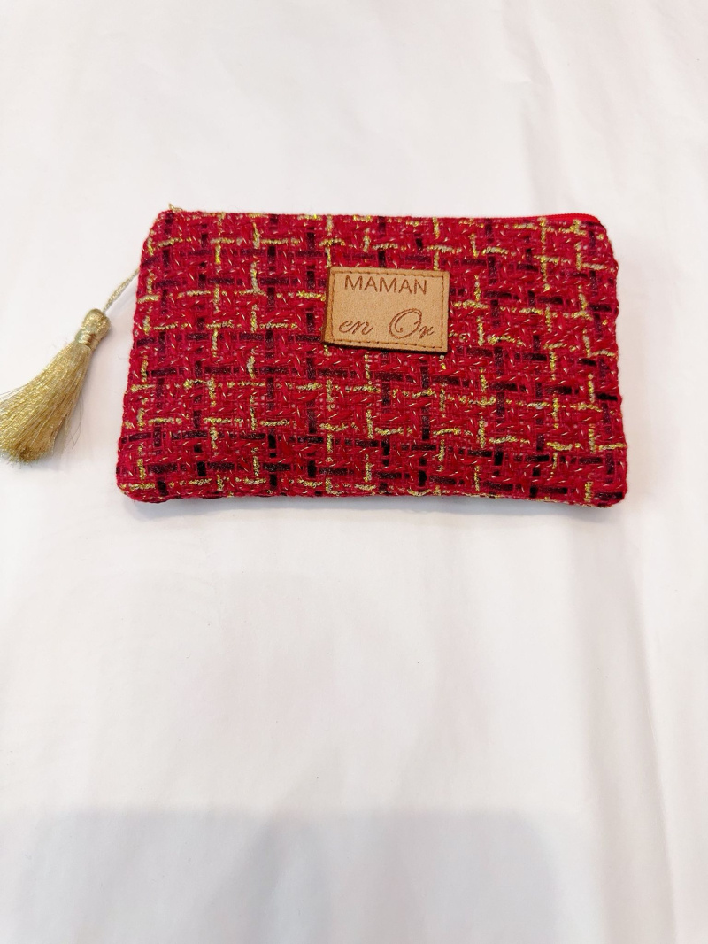 Wholesaler Lolo & Yaya - “MOM in Gold” pouch, 16cm x 10cm