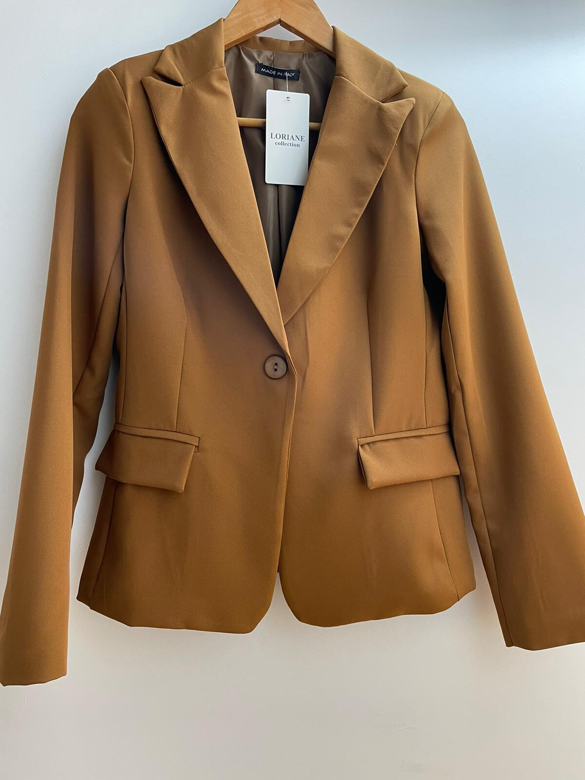 Grossista Loriane - Blazer con spalline
