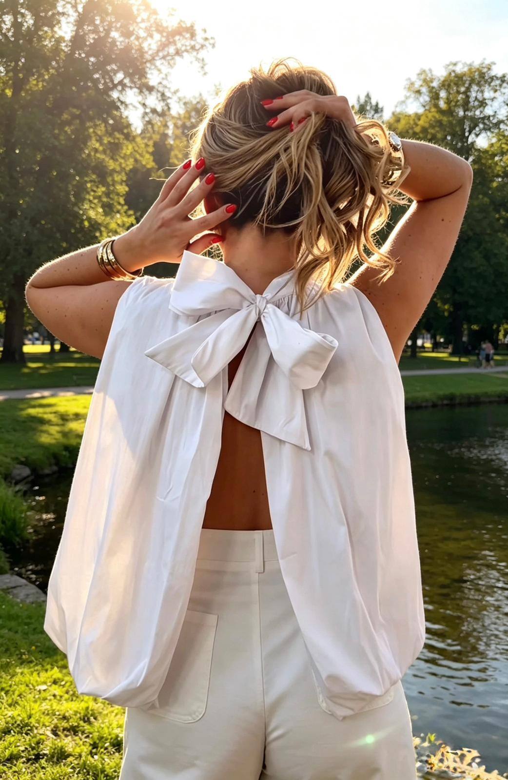 Großhändler Loriane - Einfarbige Baumwollbluse