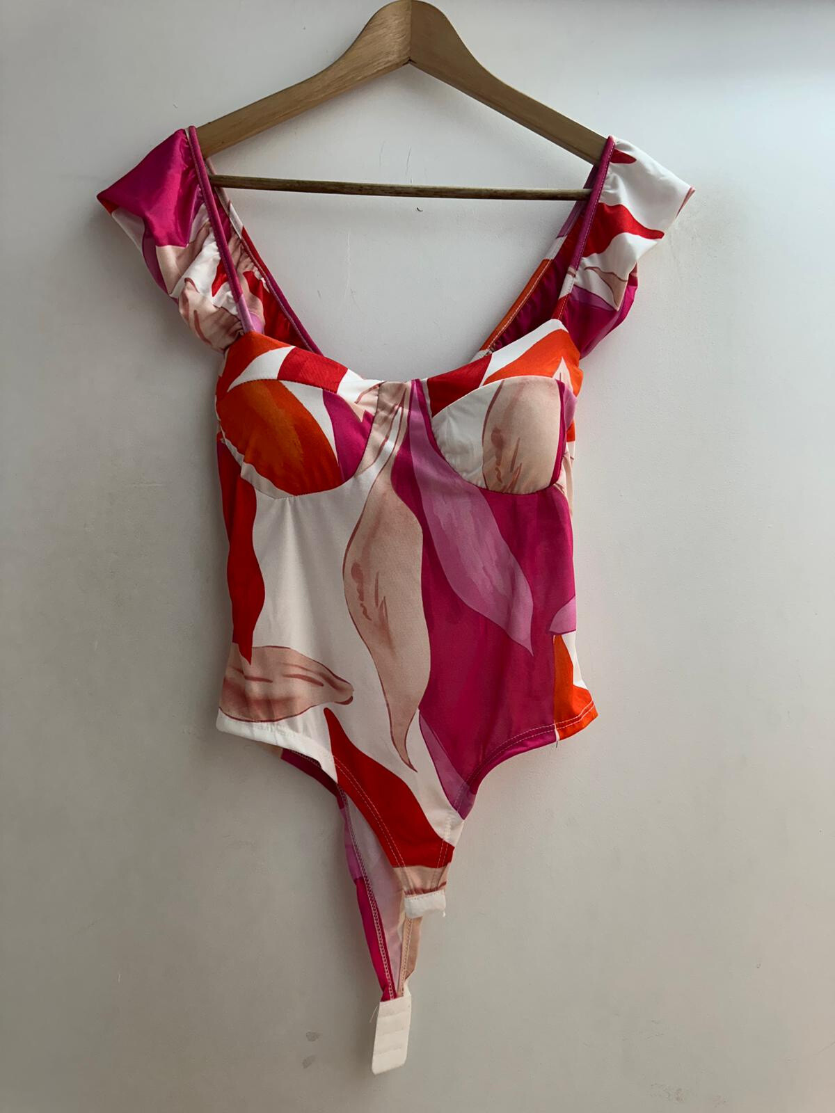 Grossista Loriane - Body stampato con spalline