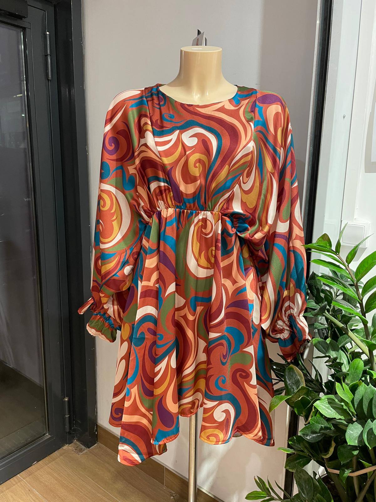 Mayorista Loriane - Vestido corto estampado
