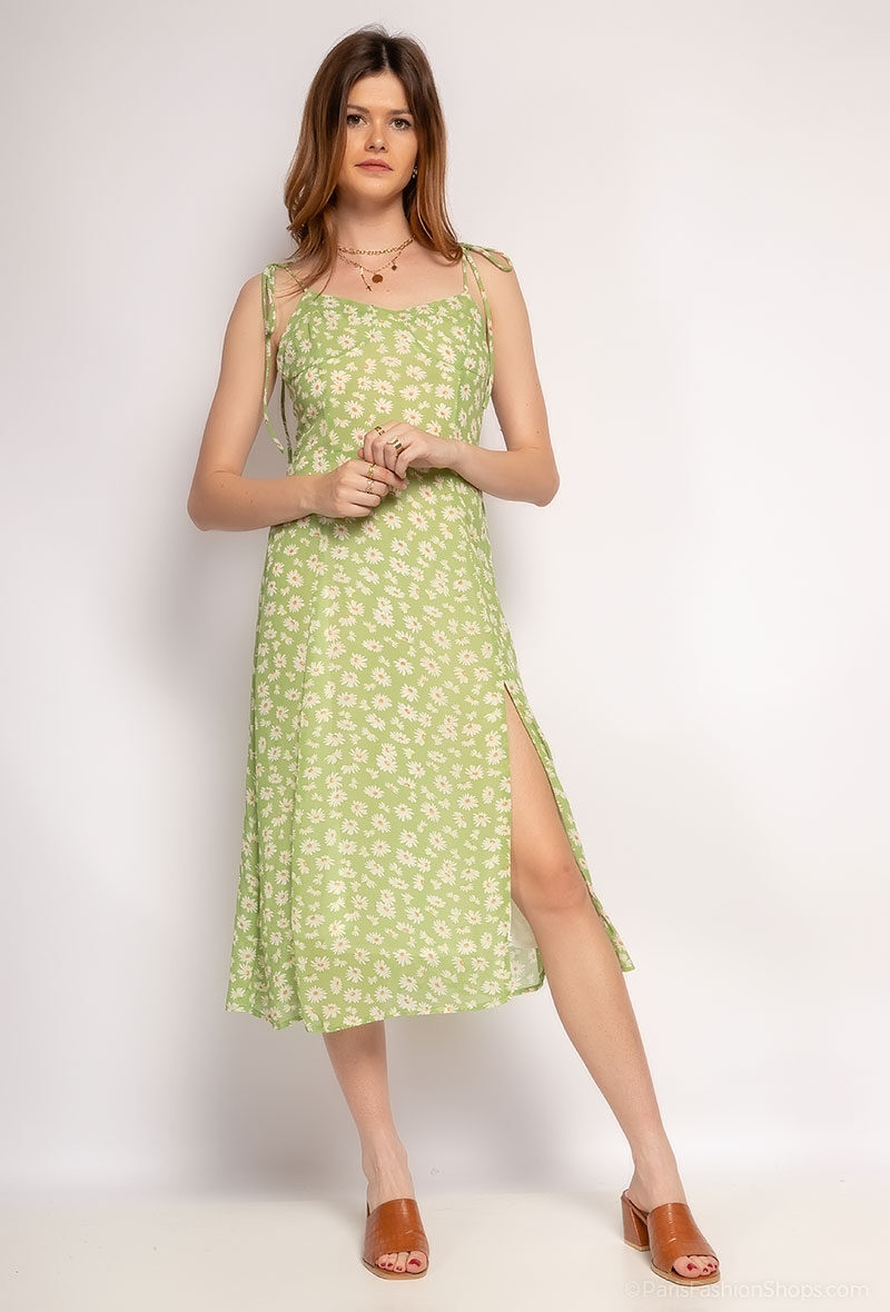 Grossiste Loriane - Robe midi à bretelle à imprimé fleuris