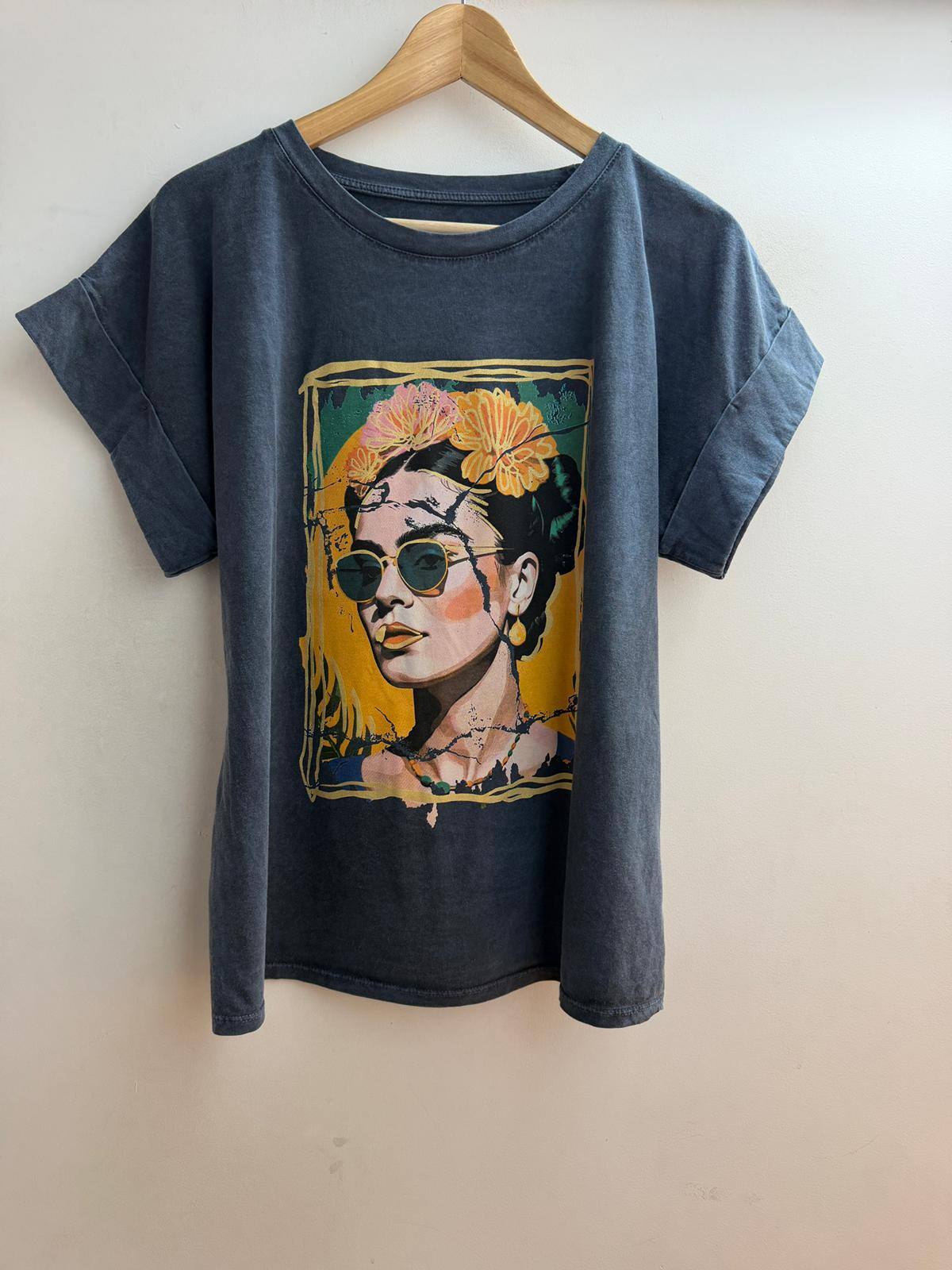 Großhändler Loriane - Verblasstes Print-T-Shirt