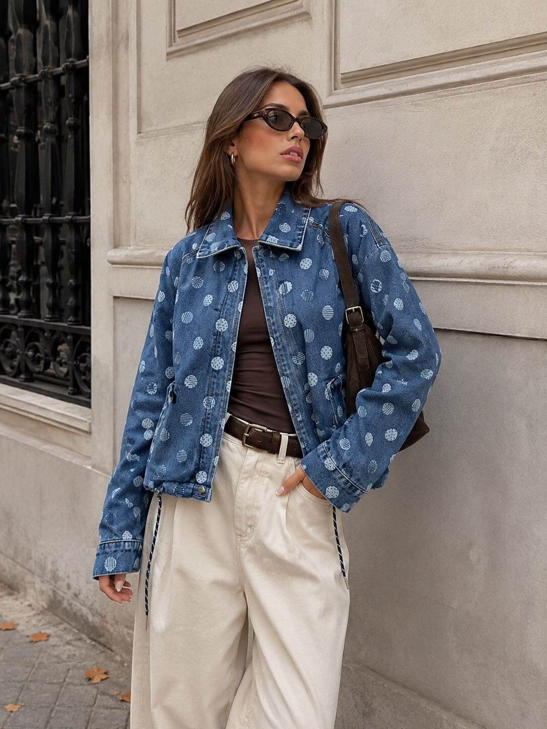 Grossiste Loriane - Veste en jean à motifs pois