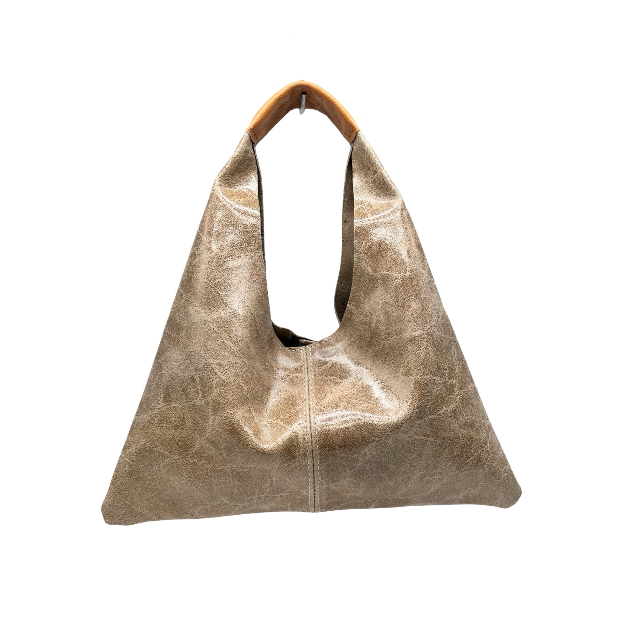 Wholesaler LOUISA LEE - CLAUDIA GRAINED COWHIDE LEATHER CROSSBODY BAG