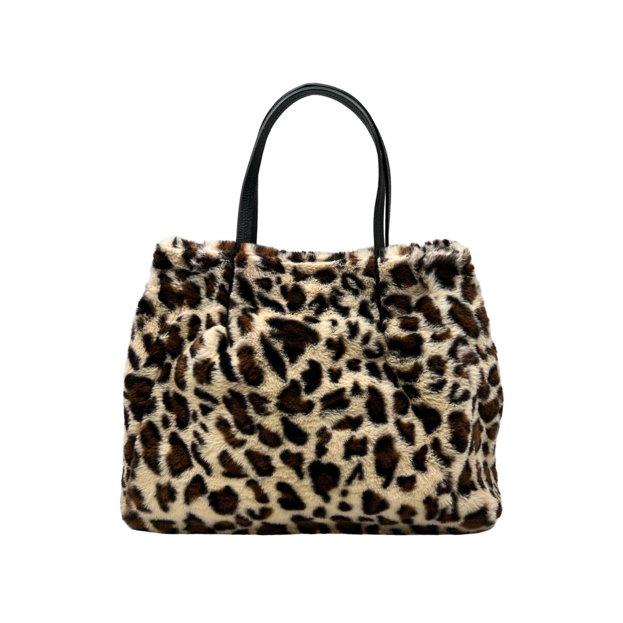 Wholesaler LOUISA LEE - Chiara