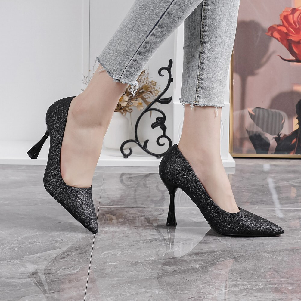 Wholesaler LOV'IT - Sequinned court shoes