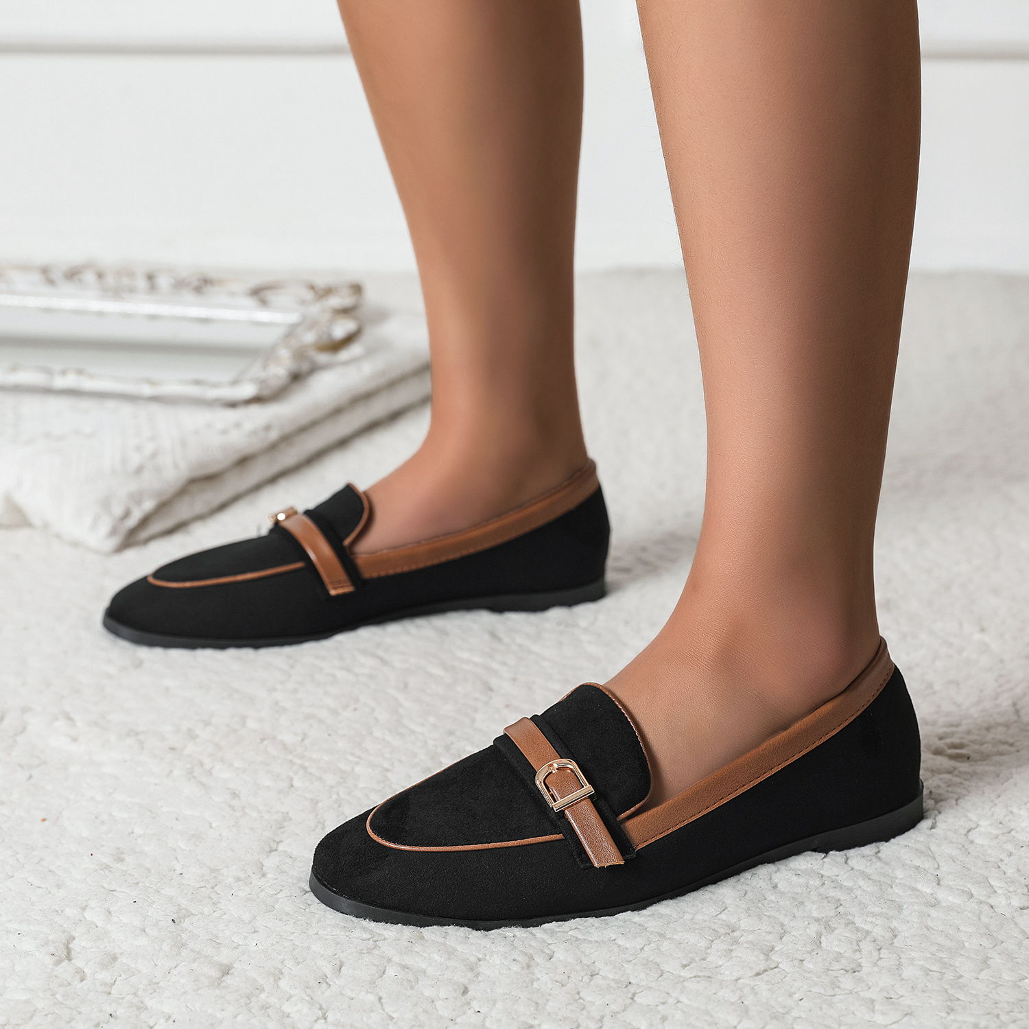 Wholesaler LOV'IT - Suede loafer with adjustable buckle