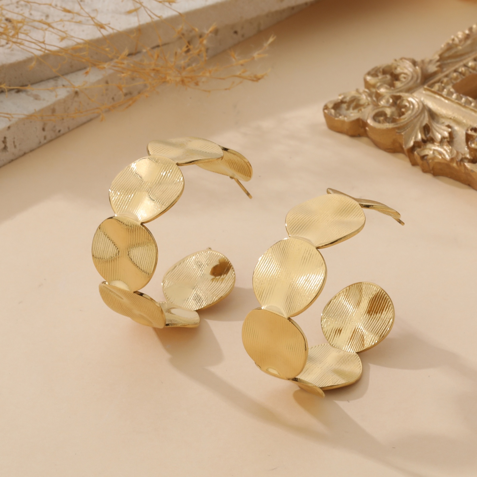 Wholesaler Lovelika - Boucles d'oreilles puces Maud