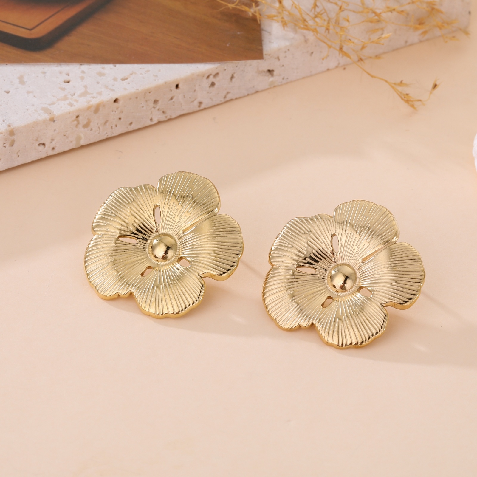 Wholesaler Lovelika - Boucles d'oreilles puces Sophie