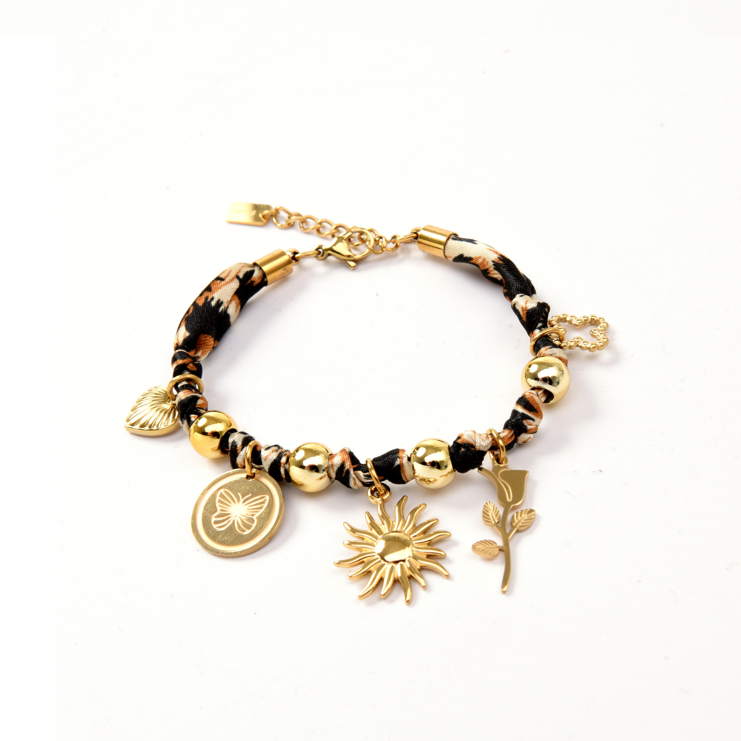 Wholesaler Lovelika - Gold bracelet with elegant charms. - Helena