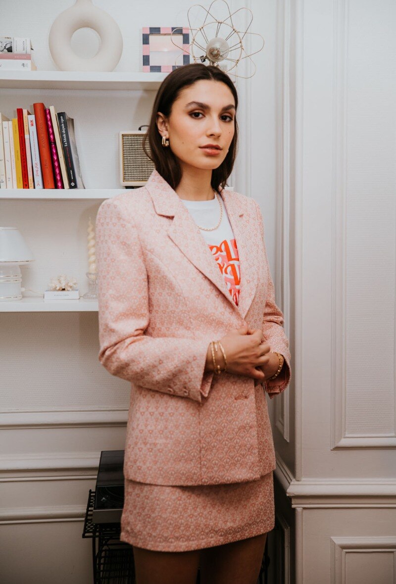 Grossiste LOVIE & Co - Blazer à fleurs brodées