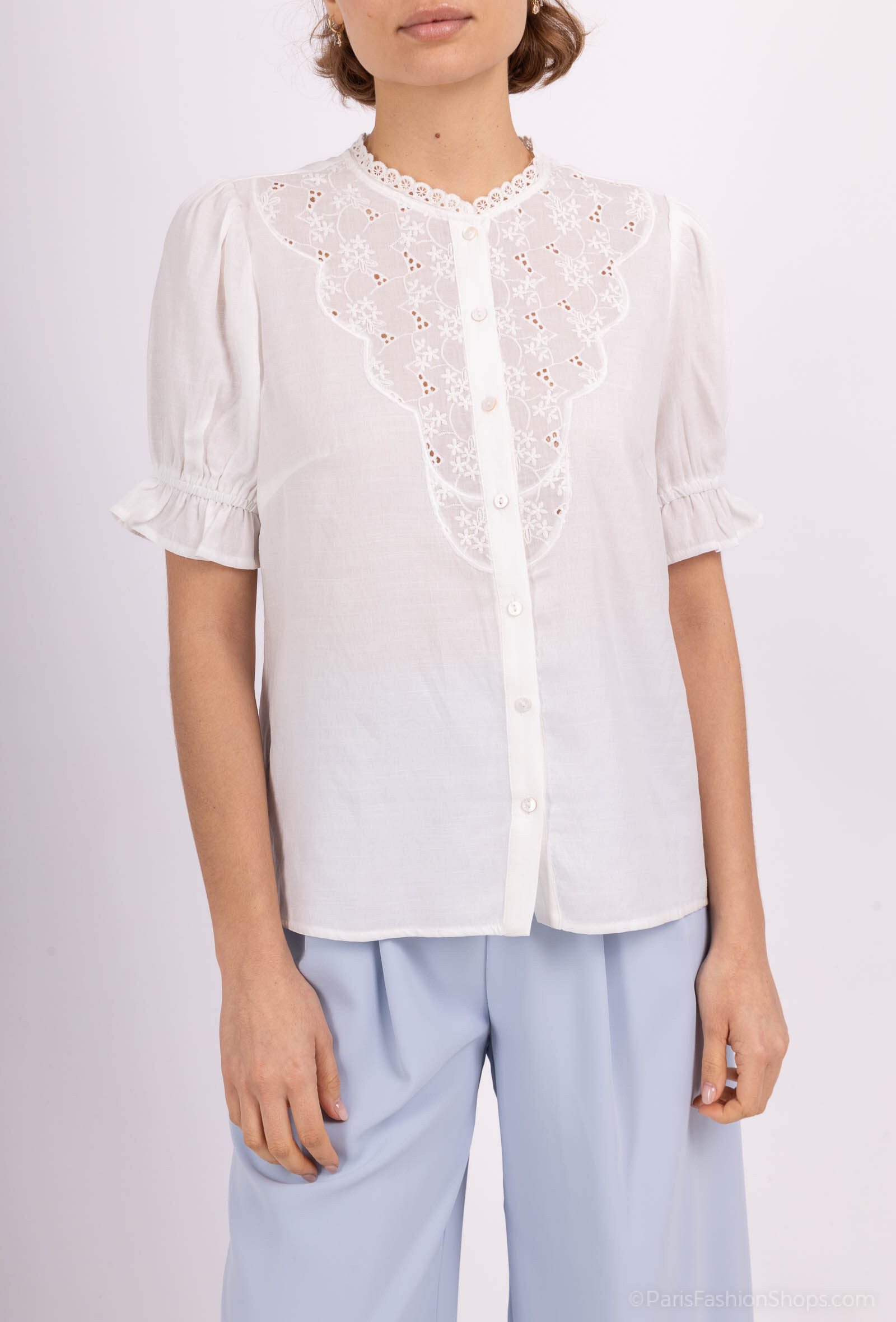 Mayorista LOVIE & Co - LOVIE - Top camisero bordado de manga corta