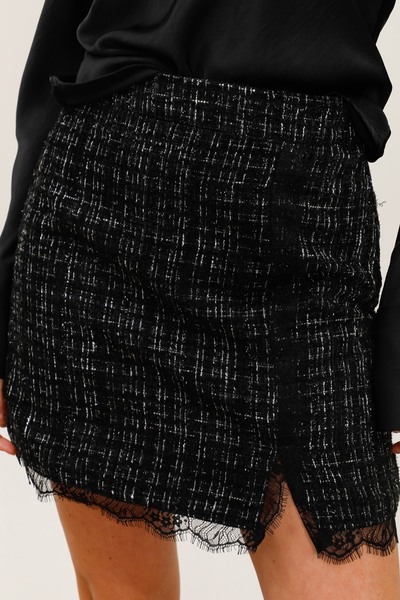 Grossiste LOVIE & Co - Jupe courte tweed avec dentelle - LOVIE Grossiste LOVIE & Co - Jupe courte tweed avec dentelle - LOVIE