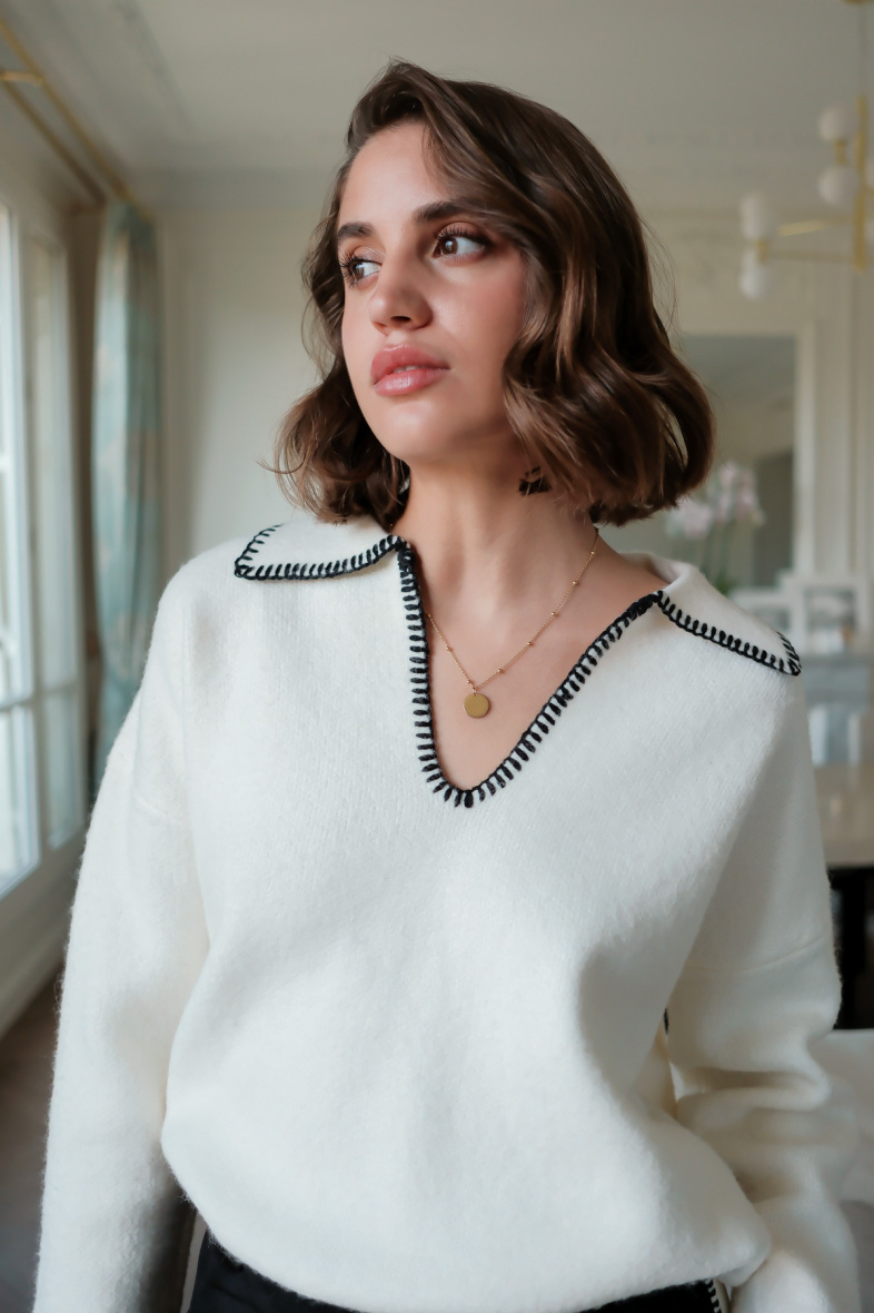 Grossiste LOVIE & Co - LOVIE - Pull col V à bordure brodée