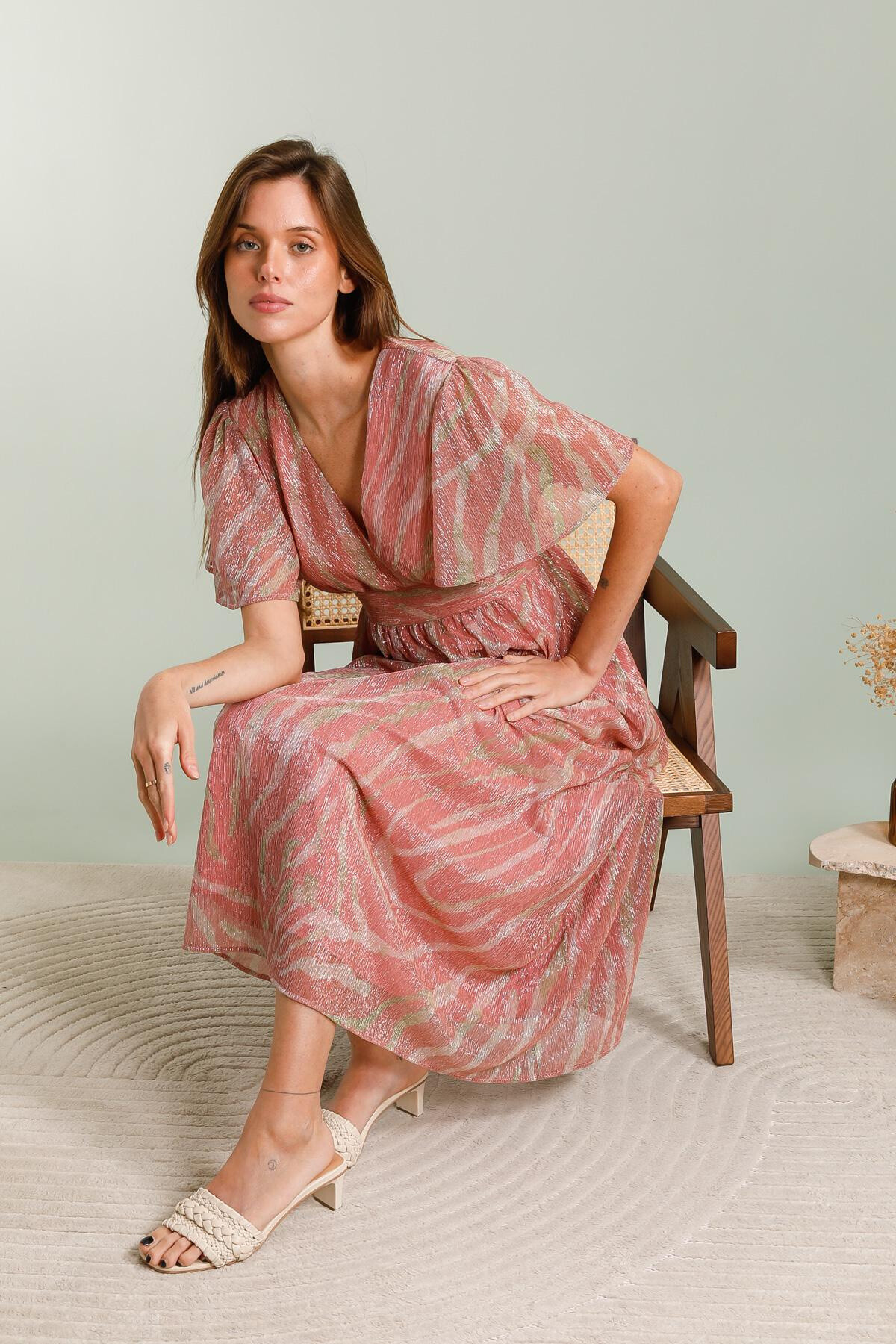 Wholesaler LOVIE & Co - LOVIE - Lined maxi dress with zebra print