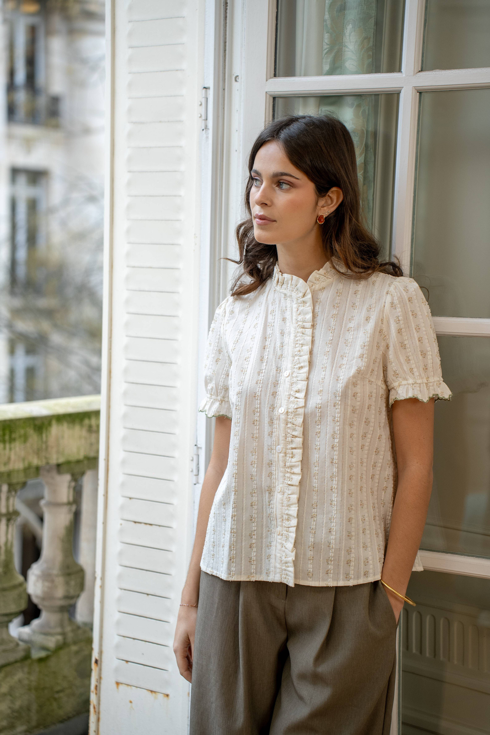 Wholesaler LOVIE & Co - Short-sleeved blouse with embroidery and floral details