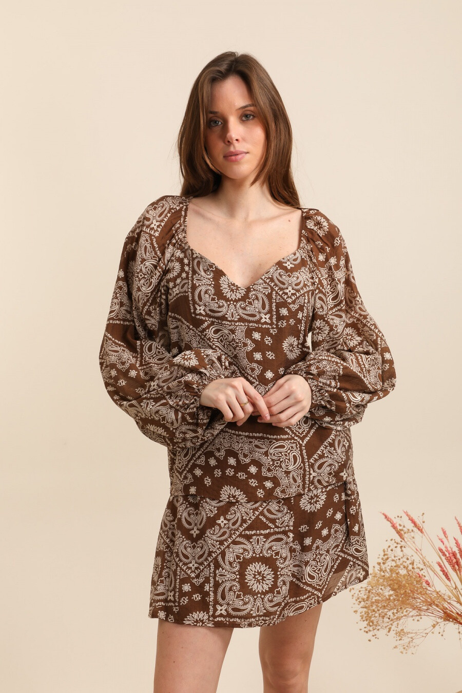 Wholesaler LOVIE & Co - LOVIE - Puff-sleeve bandana print top