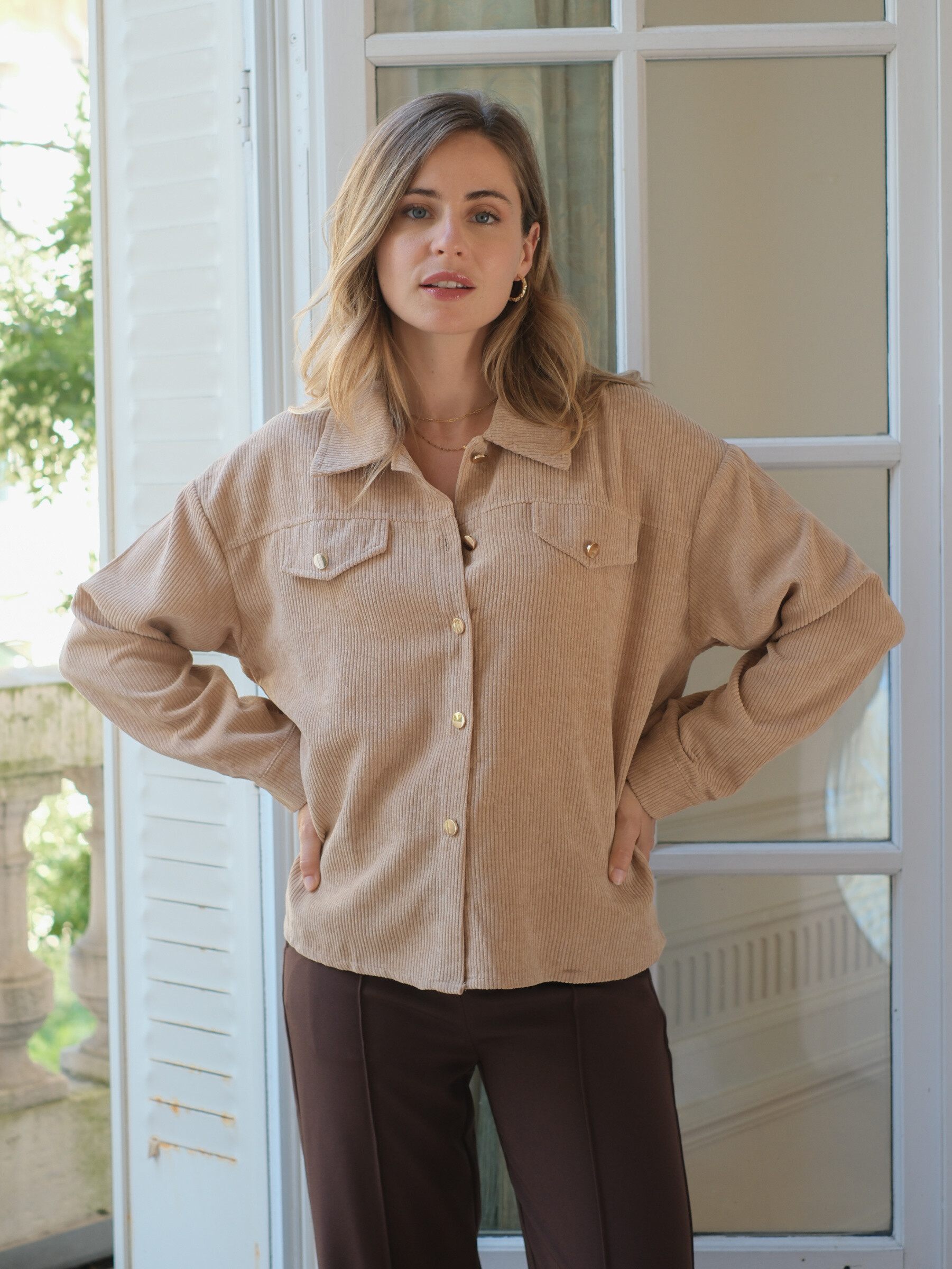 Großhändler LOVIE & Co - Cordhemdjacke mit aufgesetzten Taschen - LOVIE
