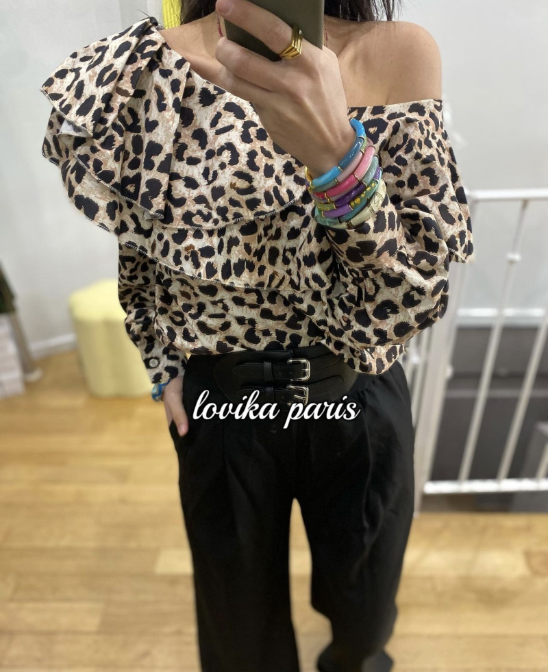 Wholesaler LOVIKA - top