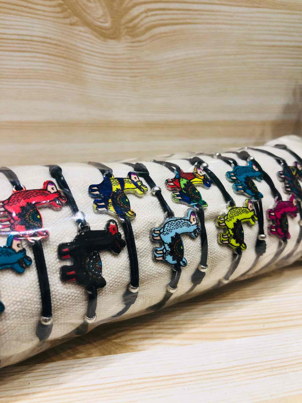 Wholesaler Loya Bijoux - Cushion Bracelet Adjustable