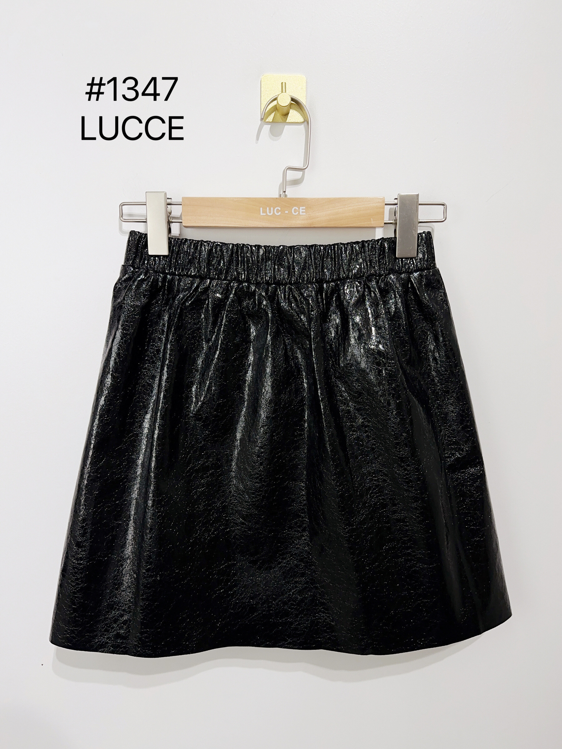 Mayorista LUCCE - Falda de cuero brillante